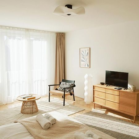 Podmaniczky Terrace Retreat With Ac Apartment Budapest Ngoại thất bức ảnh