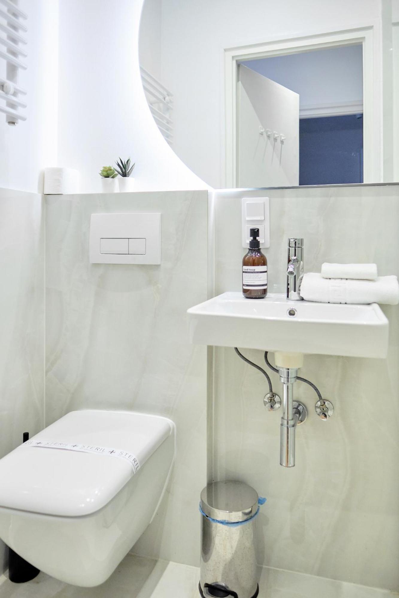 Podmaniczky Terrace Retreat With Ac Apartment Budapest Ngoại thất bức ảnh