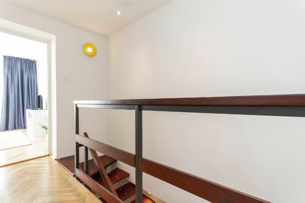 Podmaniczky Terrace Retreat With Ac Apartment Budapest Ngoại thất bức ảnh