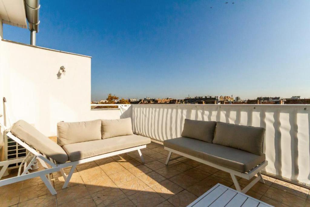 Podmaniczky Terrace Retreat With Ac Apartment Budapest Ngoại thất bức ảnh